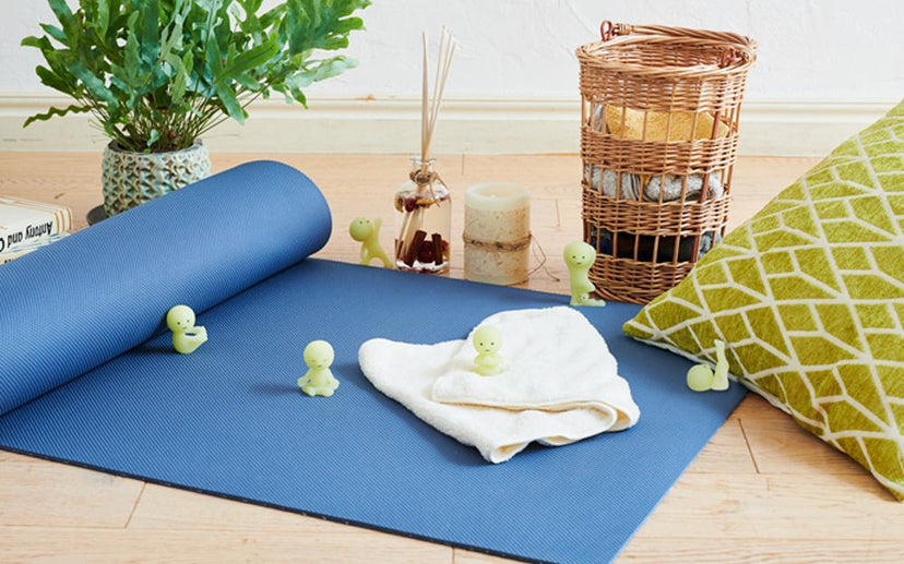 SMISKI Yoga Series - Cute Shelf Pick
